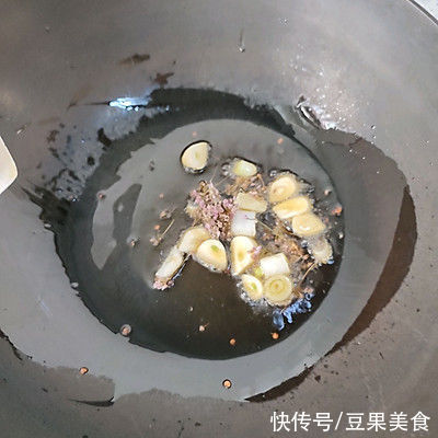 泡黄糕|鲜掉眉毛的美味家常菜家常烩菜泡黄糕