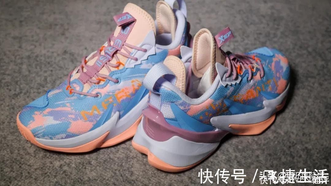 特步 粗犷造型配合顶级配置!这头战獒会成为外场实战猛兽吗?