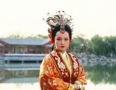 贤德|品红楼皇帝封贾元春为贤德贵妃，就能看出她在宫中不是很受宠