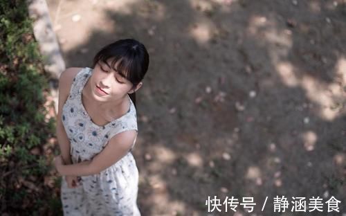 美女 靓丽美女时尚碎花无袖长裙青春靓丽美#美人美装#