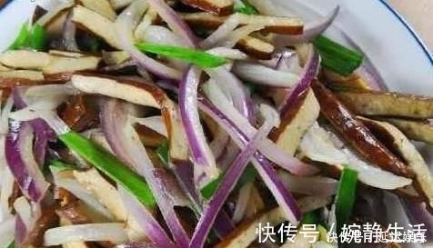 香干|洋葱和它“天生一对”，不吃肉也要吃它，帮你清血管防血栓