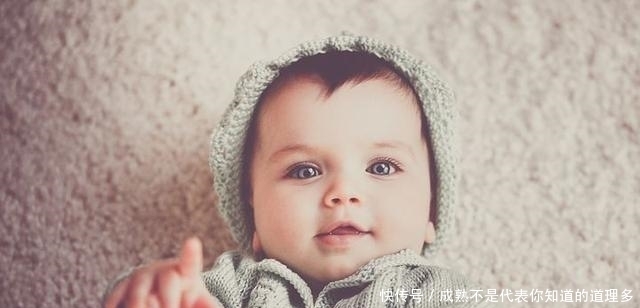 父母|婴儿期有这些表现的宝宝，将来一定很智商高，看看你家的孩子有吗