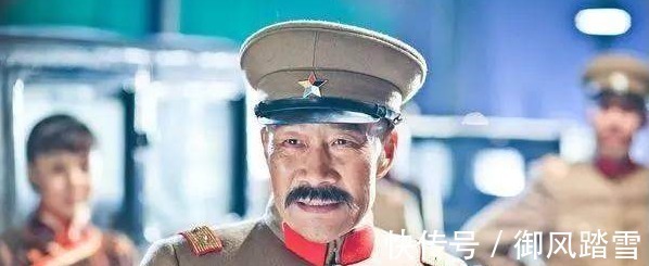 高手$擅长轻功不怕子弹,最后回家乡开了个武馆,中国最后的大内高手!