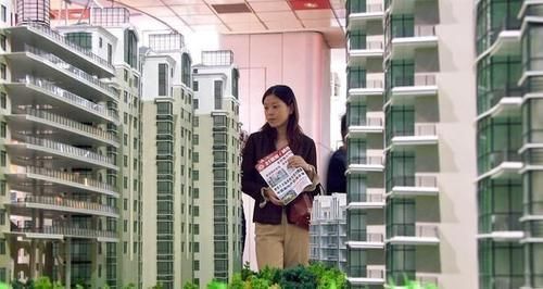 误差|买的是120平的房,办房产证却显示140平,为什么会有面积差