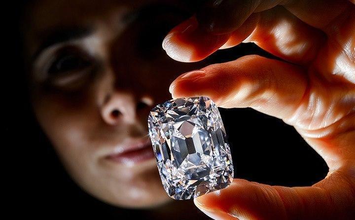 新娘子 90%的合成钻石在中国生产，合成钻石值不值得购买？