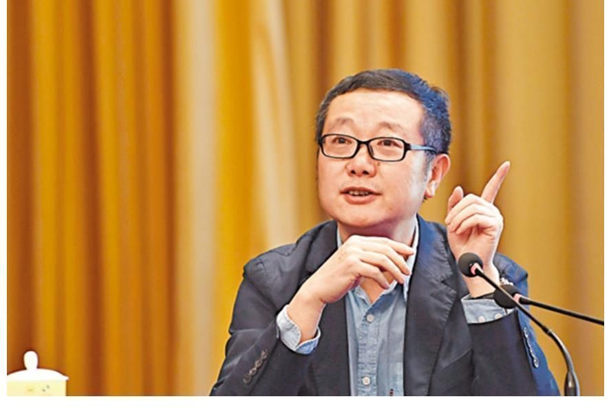 名字@世界上最长的名字:全长746个字母,网友:这是在写小说吧!