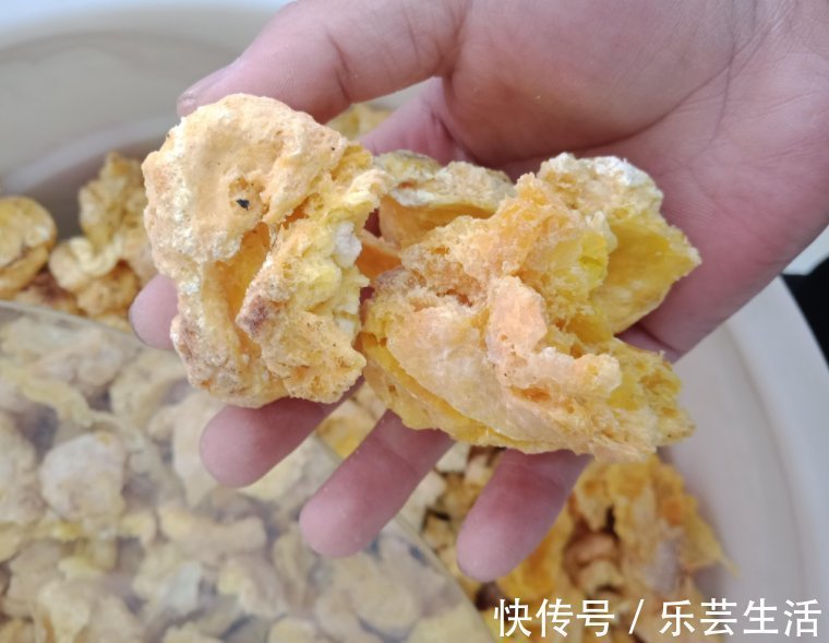 黑市|胎盘在娃出生后完成“使命”,却被成年人盯上,最后胎盘有何归宿