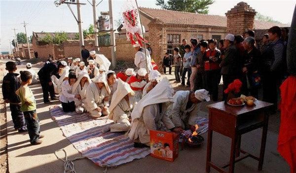  科学依据|人死后为何要停尸三天？扁鹊告诉你：并非迷信，而是有科学依据