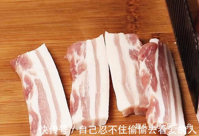 我家的五花肉从不红烧,教你懒人做法,香而不腻,看着直流口水