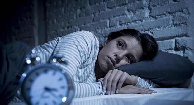 肝癌早期|睡觉时若在两个时间“醒来”，可能是肝癌早期信号，不可轻视