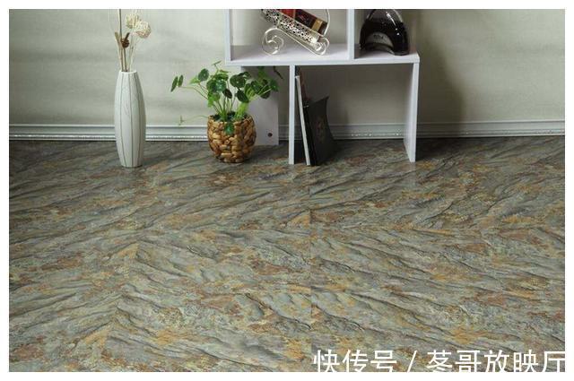 过时|地板和瓷砖早已过时,这种新材料上市受欢迎,拥有7大优势值得买