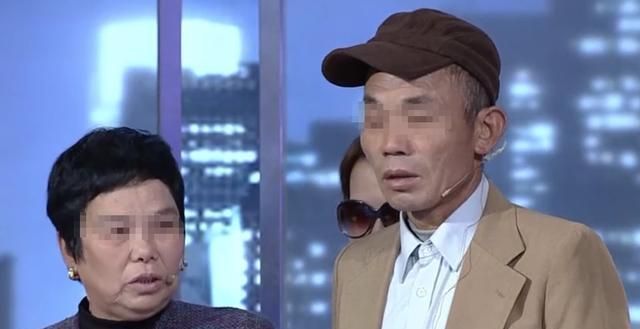 回应 工作累了让妻子套下被子,没有得到回应,丈夫勃然大怒:没用的人