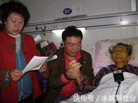 预防癌症|50岁以上的人，在体检时要做2种检查，可以降低癌症发生概率