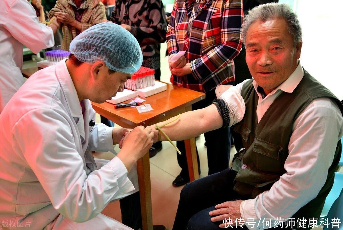 斑块|他汀类从源头上降血脂，缩小和稳定动脉粥样斑块，防止心血管事件