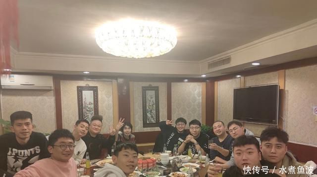 扒马褂|因《扒马褂》火出圈后,又录《喜剧人》,郭德纲终于要力捧他了