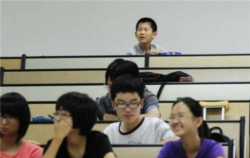  当年那位3天读完小学，10岁上大学的天才儿童苏刘溢，现怎样了？