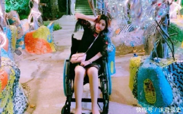 失败者|4年前,27岁海归女硕士,因一场车祸成高位截瘫,如今成时尚博主