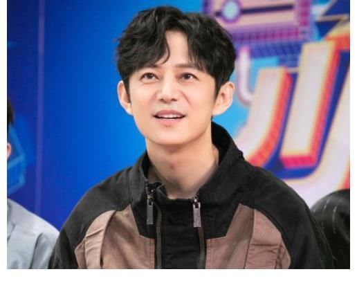 《快本》停播2月后,網(wǎng)傳吳昕再接上星綜藝,題材是李維嘉擅長(zhǎng)的