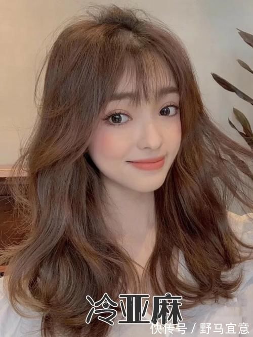 棕色调|什么发色最显白?最受欢迎的9种亚麻色,温柔减龄提亮肤色