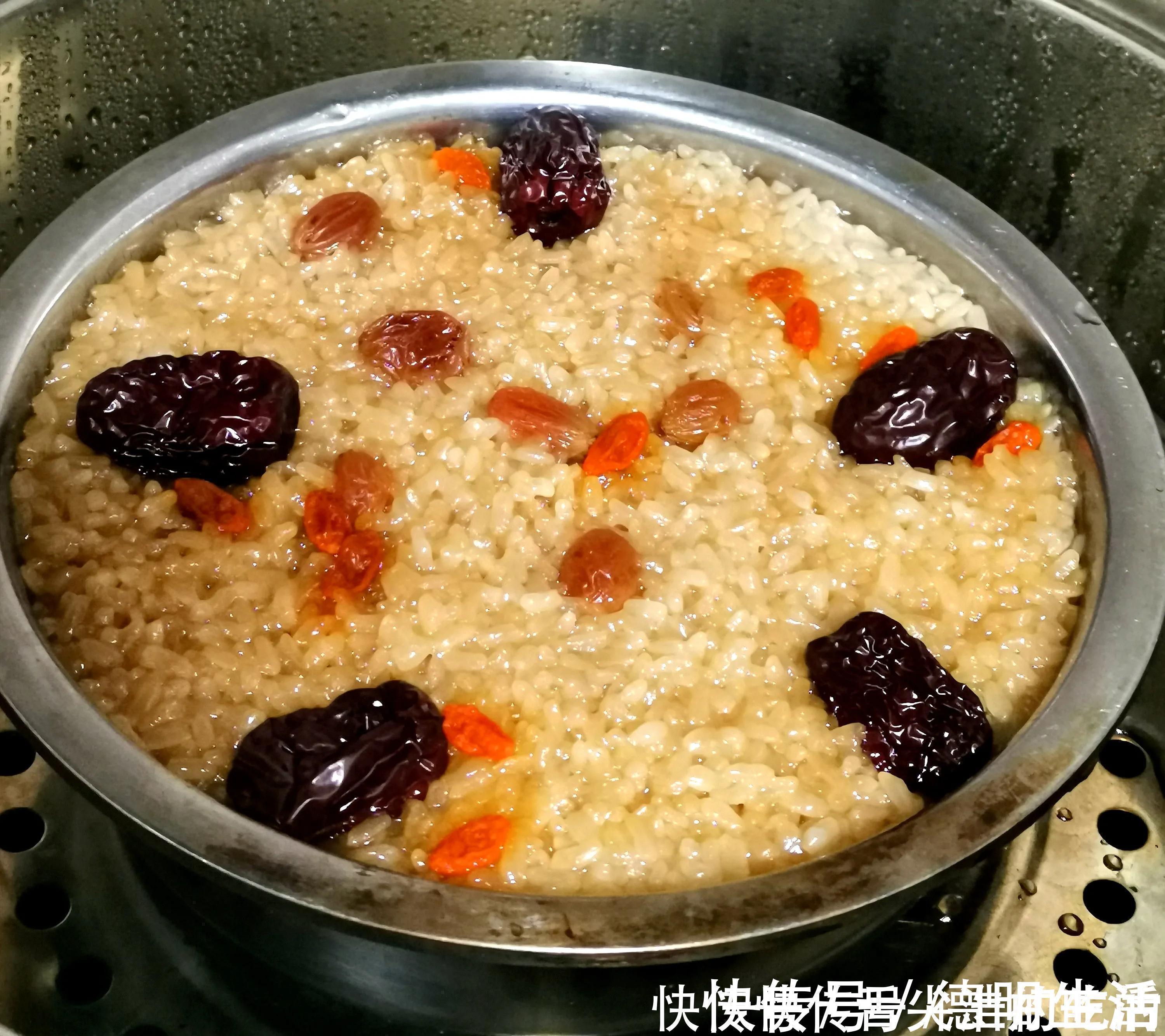 糯米饭的好吃做法，软糯香甜，超级美味，大人小孩都爱吃