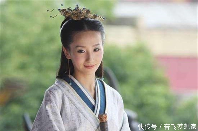 厌倦|她是第一个被废的皇后，只因20年朝夕相处，让皇帝感到厌倦