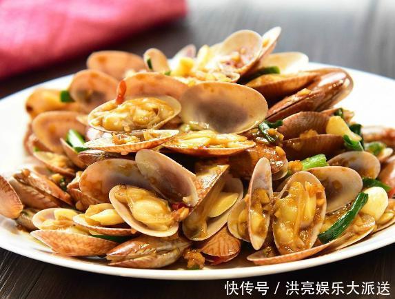 花蛤|想吃花蛤怕沙多,老妈这样做30多年,来回摇晃几遍,花蛤自动吐沙