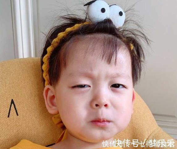 下体|3岁女孩裤子发臭,妈妈崩溃:这些东西是怎么跑进孩子身体里的?