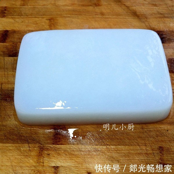 教你简单家庭自制凉粉，味道超好吃，掌握这个诀窍就能一次成功！