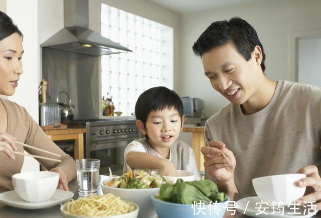 孩子|要想孩子长得高,远离三个“身高杀手”,确保四个“身高助手”!