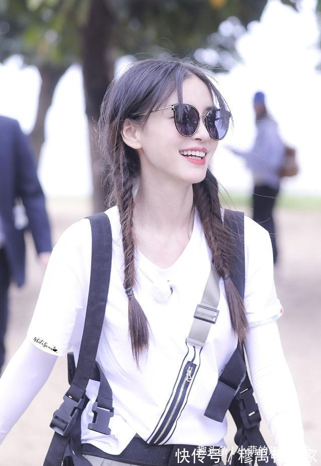 马尾 女人别再披头散发了,很显老!今年流行这5种发型,减龄显脸小