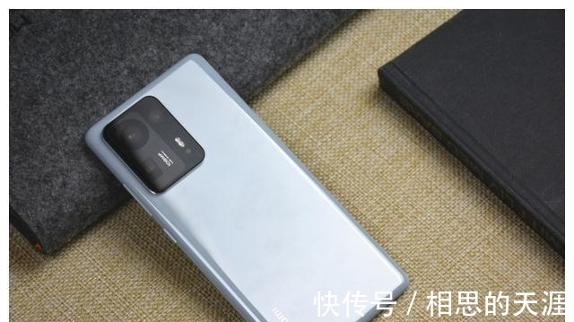 冷磊|中国科技巨头率先传来炸裂性的消息,新技术已到来
