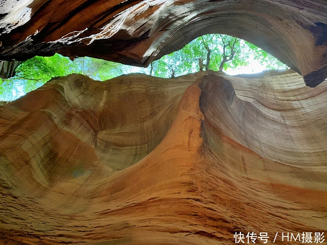 老年|悬崖峭壁大峡谷，不用出国，中国美丽的12个大峡谷