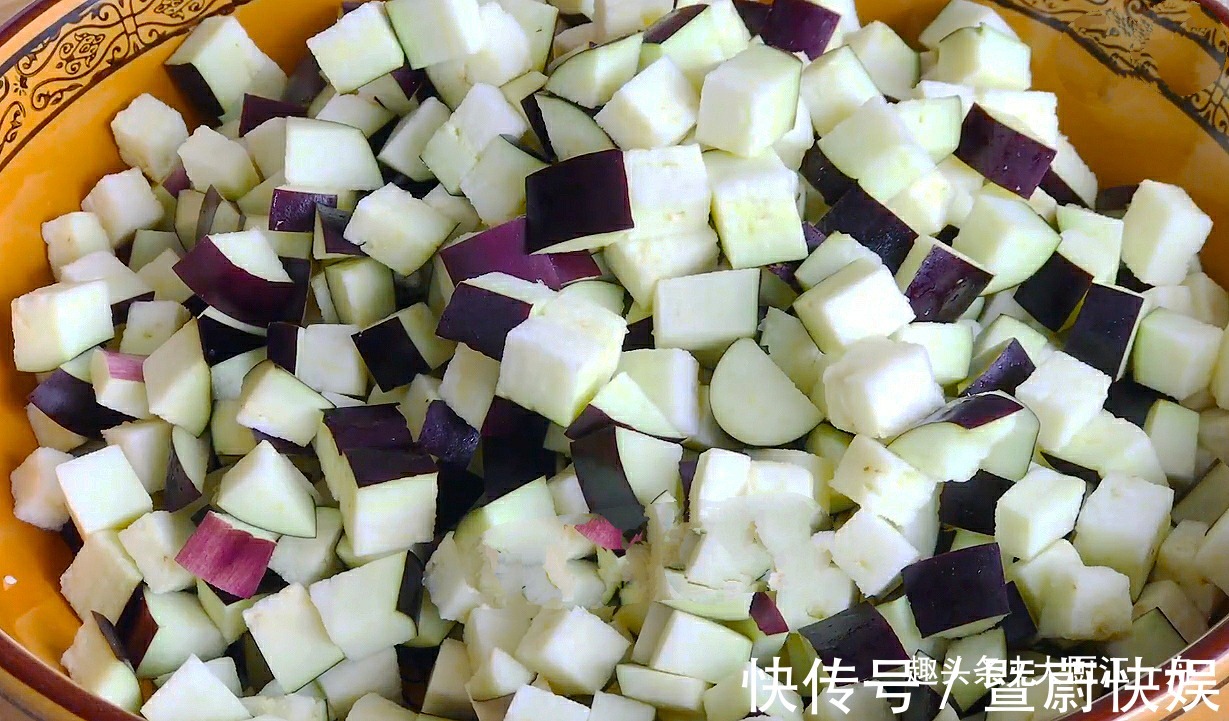 玻璃瓶|腌茄子的季节到了,一次做10斤,开胃又解馋,吃一年也不怕坏