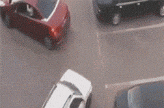 |搞笑GIF趣图:趁房间里没人,带闺蜜彻底的放飞自我