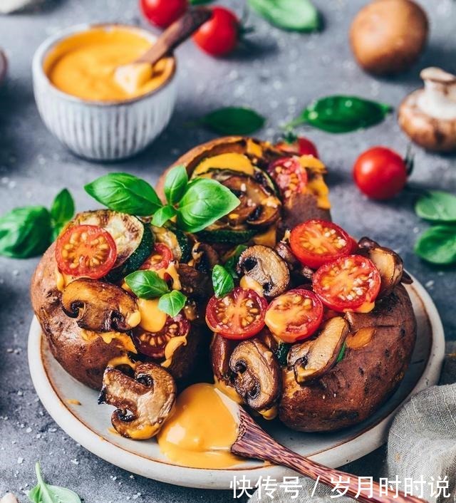 汉堡、蛋糕、披萨……素食主义者的餐桌远比你想象中丰富多彩