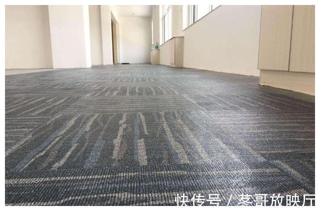 过时|地板和瓷砖早已过时,这种新材料上市受欢迎,拥有7大优势值得买