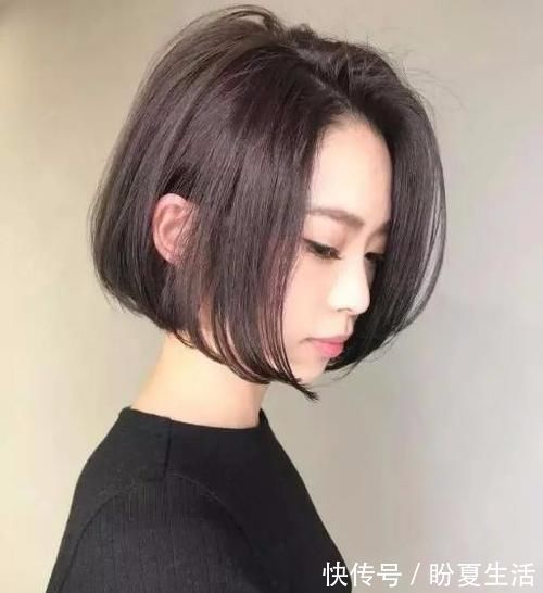 卷度|奔四奔五的女人,尽量别弄这“3种”发型,老气横秋不说,还伤发