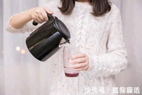 蜂蜜水|每天在这个时间排便,是长寿的好兆头!6个好方法,摆脱便秘困扰