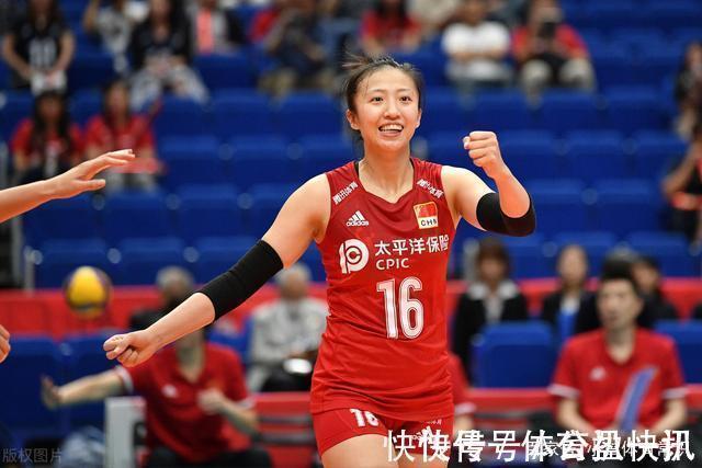 闫安|体育冠军集聚节目,全体改行玩电竞,女排冠军丁霞出任队长