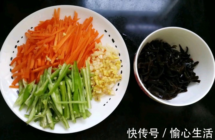 里脊肉|不管炒什么肉,不要直接下锅炒,多加这一步,肉不粘锅更嫩滑