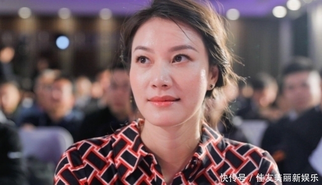 体坛|林丹回归家庭后,妻子谢杏芳却变了个人,事业有成活变“女强人”