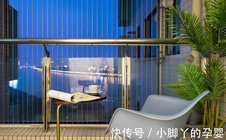 大海|把大海的纯粹带进家里，打造现代四居室，享受绝佳美景