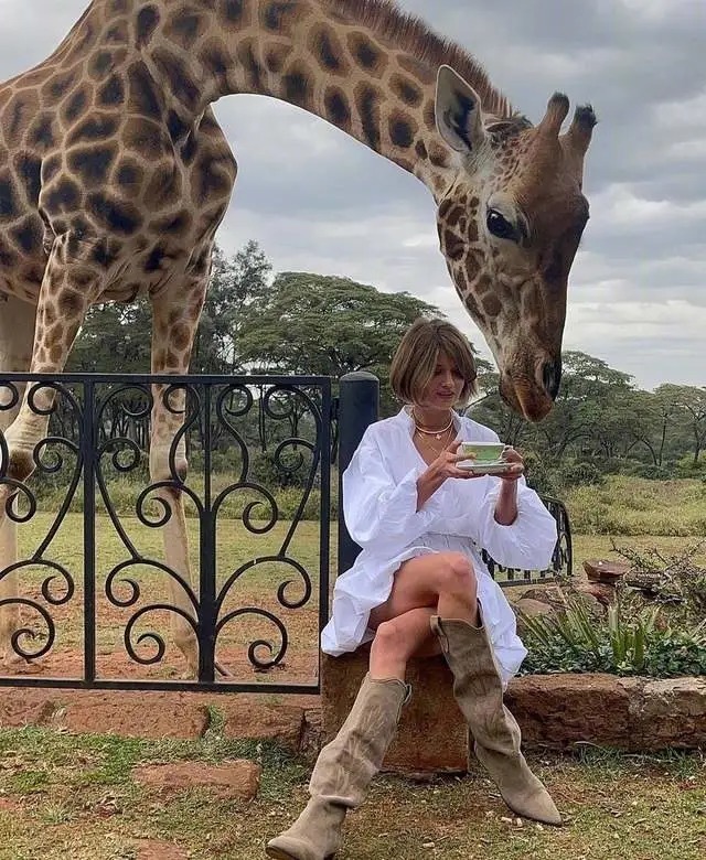 玛丽珍鞋|穿裙子不一定要配凉鞋,今夏试着搭配这“2双鞋”,时髦显高