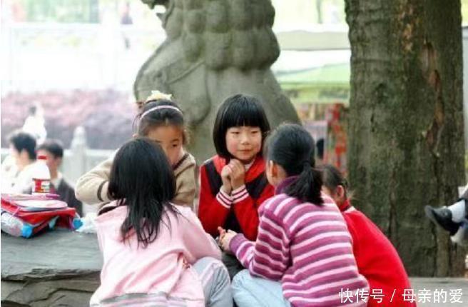 学生请假|小学生请假“看母狗生小狗”，不料因名字被拒，网友：绕狗一命吧