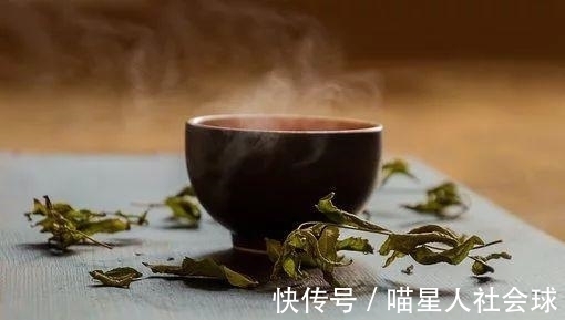 记忆力|经常喝茶的人与只喝白开水的人相比,哪个更健康?带大家了解下