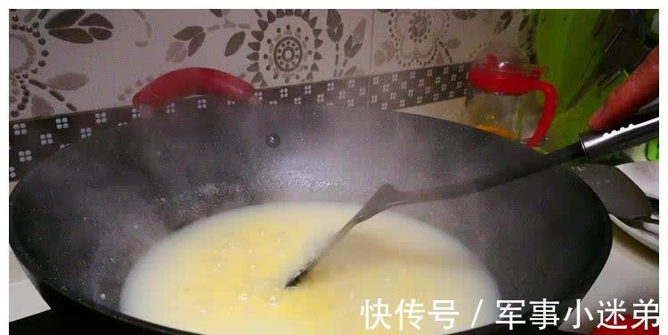 熬小米粥，最好不要直接下锅，教你3个小技巧，又香又浓还不溢锅