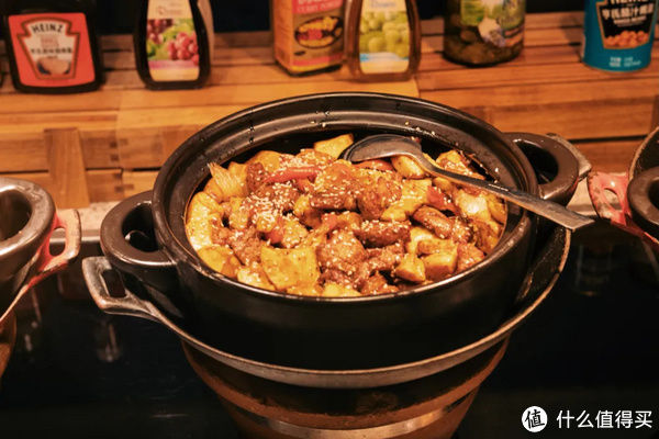 玫瑰|旅行其实很简单 篇九百八十七：入住送粉色玫瑰，整家酒店都是Pink！Pink！Pink！