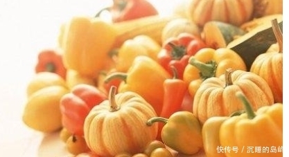 女人们“抗衰老”吃猪蹄?营养师:这3种食物,才是真正抗衰老!