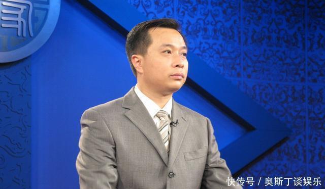 康震即兴作诗,网友打油诗都不如,质疑水平,但实力却有目共睹