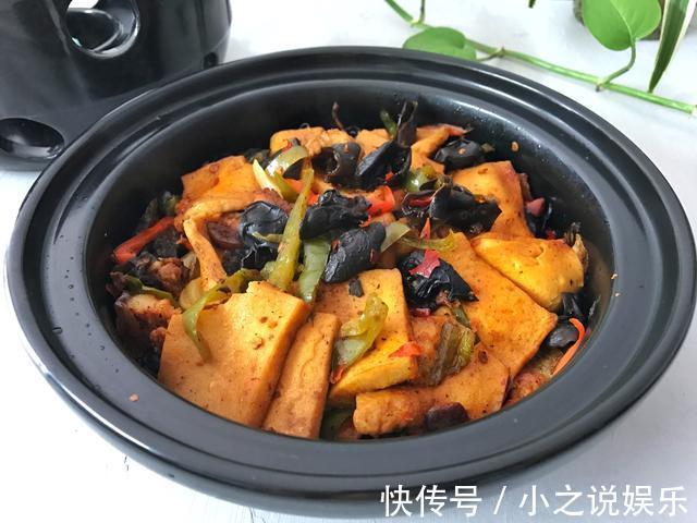 豆腐最开胃的做法,鲜香味美,下酒下饭,比吃肉都过瘾